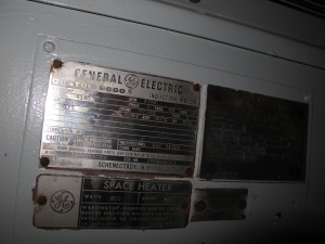 MOTOR, ELECTRIC TYPE, 500 HORSEPOWER, 4160V 60HZ ELEC RATING, 1780 RPM, 8208S FRAME, 64 AMPS, WP11 ENCLOSURE, CONTINUOUS DUTY,1.15 SERVICE FACTOR. 600W, 480VAC SPACE HEATER, PART # 5K8215542601 (W-50) LOADING & HANDLING FEE $250-